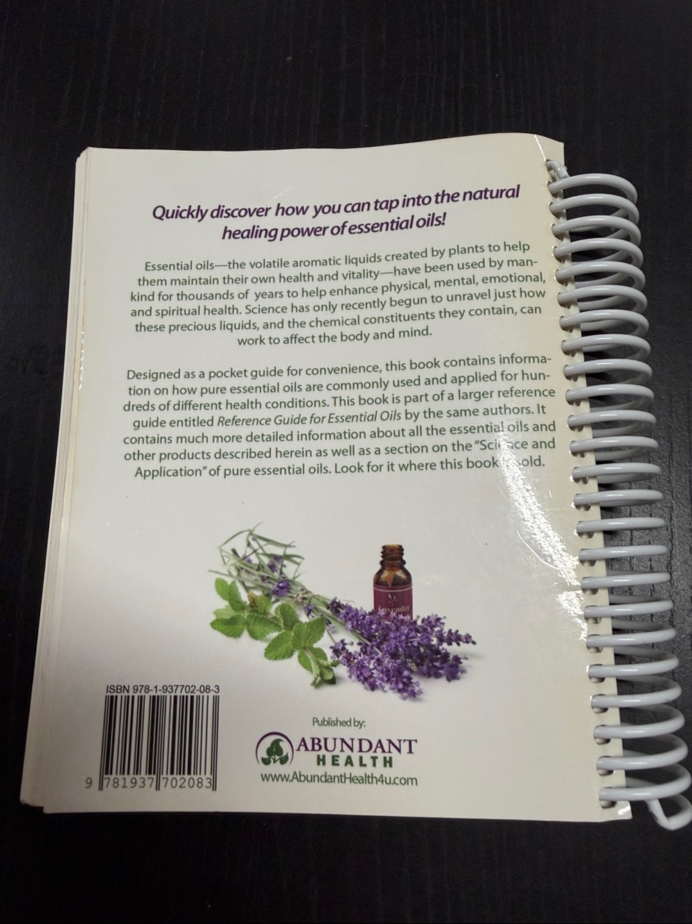 Quick Reference Guide for Using Essential Oils - White Cover - Picture 2 of 3